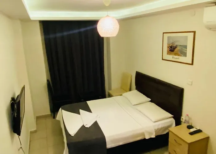 فندق فيرييل سنتروم فندق 3*