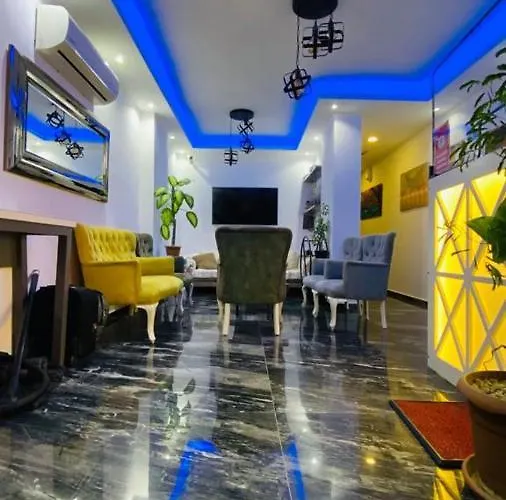 فندق فيرييل سنتروم فندق 3*