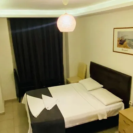 Feryil Centrum 酒店 3*